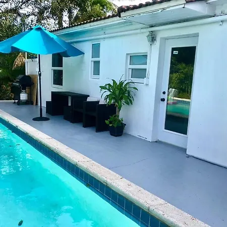 House With Pool And Bbq, 12 Min To The Beach Miami Shores Exterior photo